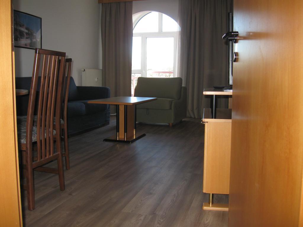 Holiday Apartments Warmbad Villach Buitenkant foto